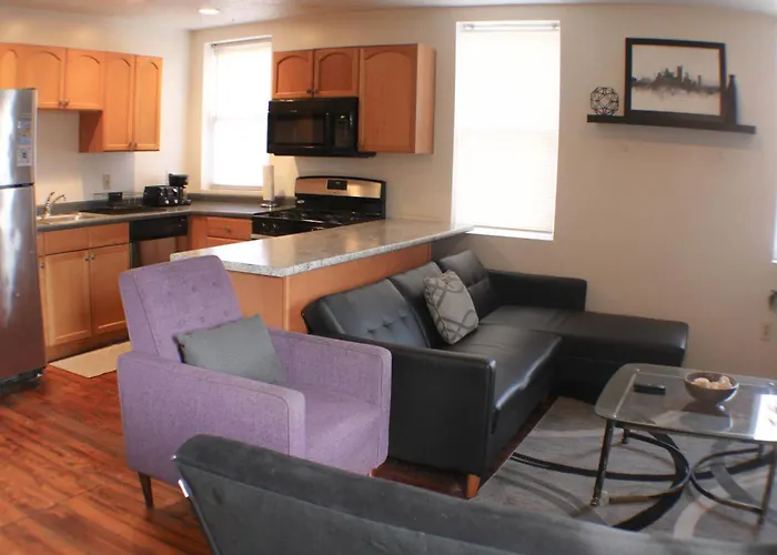 Apartment 3 Bedroom Southside Loft - Amazing Location Pittsburgh